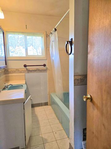 11220 Duggan Road, Central Point, OR 97502