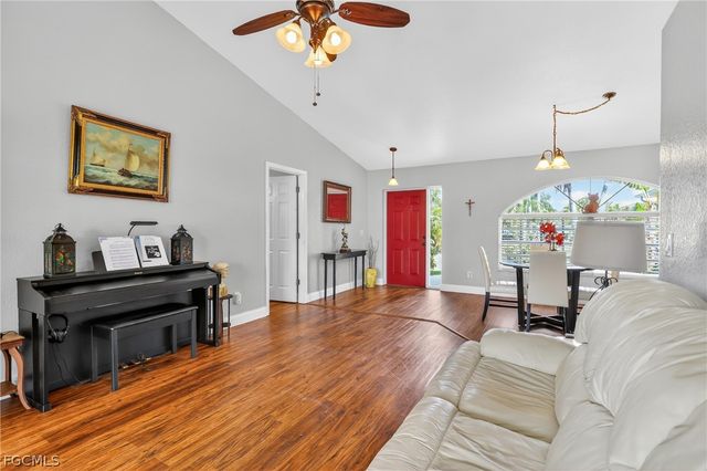 13400 Red Maple CIR, North Fort Myers, FL 33903