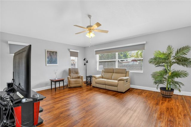 13400 Red Maple CIR, North Fort Myers, FL 33903