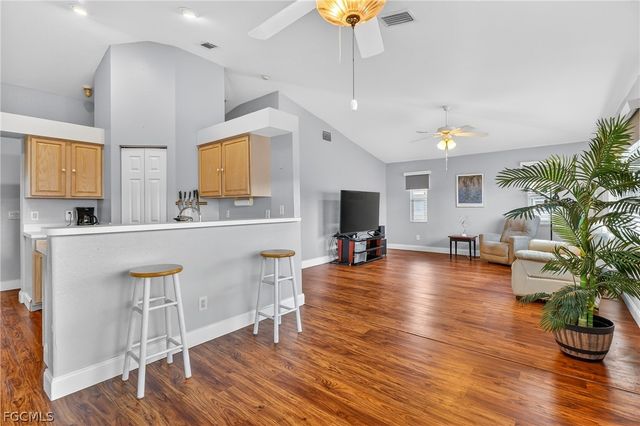 13400 Red Maple CIR, North Fort Myers, FL 33903