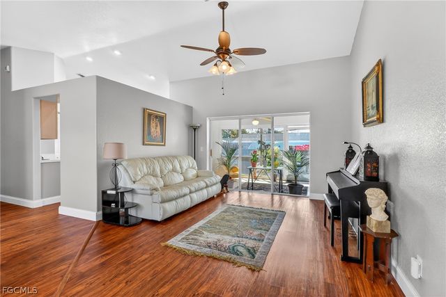 13400 Red Maple CIR, North Fort Myers, FL 33903