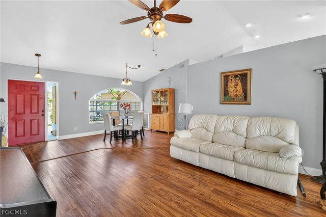 13400 Red Maple CIR, North Fort Myers, FL 33903