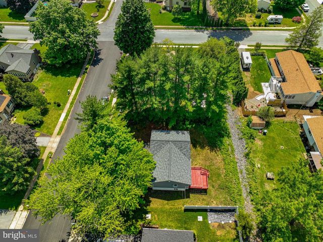 203 CATHY ANN DR, Reading, PA 19606