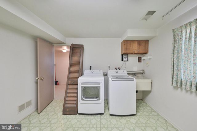 203 CATHY ANN DR, Reading, PA 19606