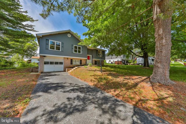 203 CATHY ANN DR, Reading, PA 19606
