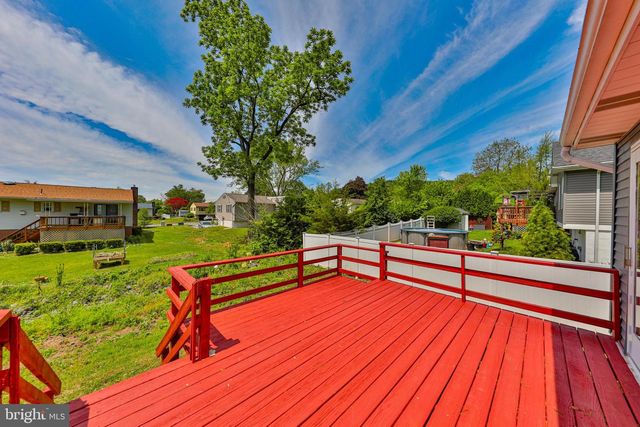 203 CATHY ANN DR, Reading, PA 19606