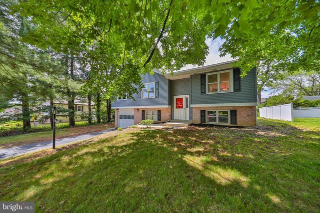 203 CATHY ANN DR, Reading, PA 19606