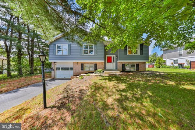 203 CATHY ANN DR, Reading, PA 19606