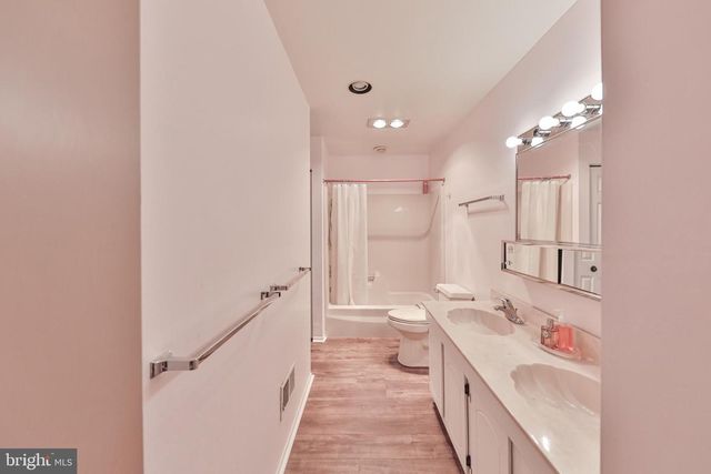 203 CATHY ANN DR, Reading, PA 19606
