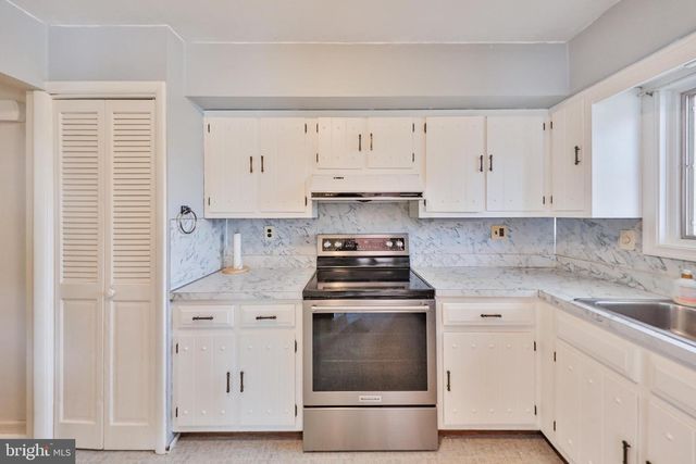 203 CATHY ANN DR, Reading, PA 19606