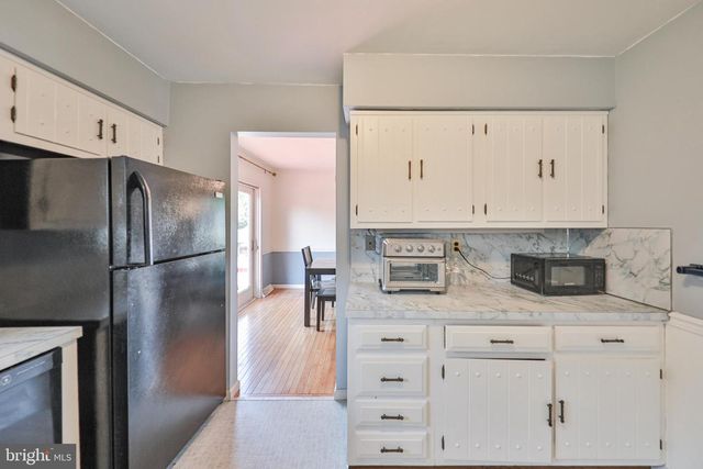 203 CATHY ANN DR, Reading, PA 19606