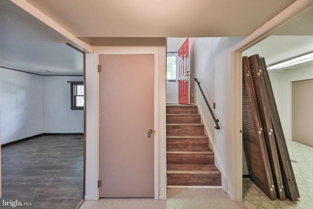203 CATHY ANN DR, Reading, PA 19606