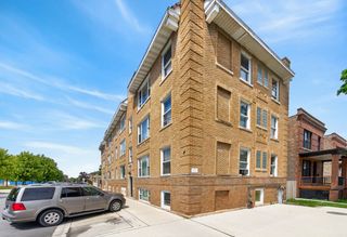 2247 S 49th Avenue 7, Cicero, IL 60804