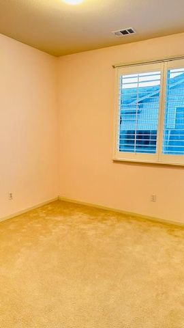 2337 Lonnie Beck Way, Stockton, CA 95209