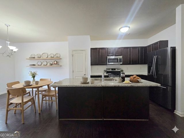 106 Southwind Circle, Newnan, GA 30265