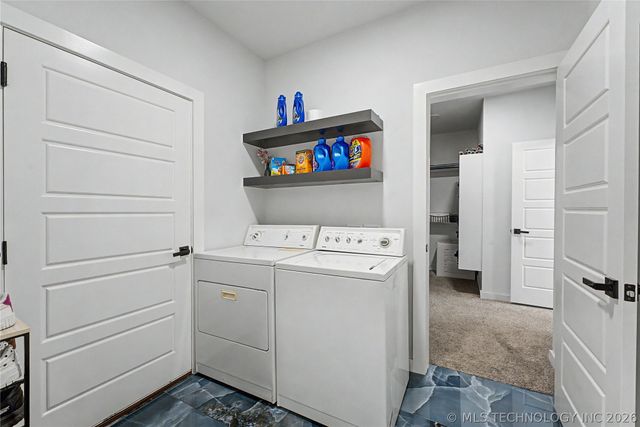 1129 W Fargo Lane, Broken Arrow, OK 74012