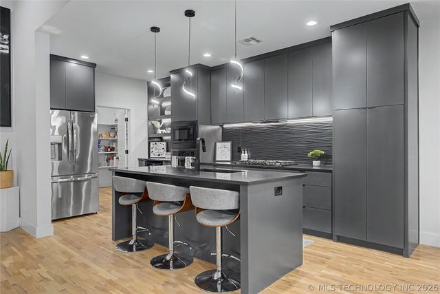 1129 W Fargo Lane, Broken Arrow, OK 74012