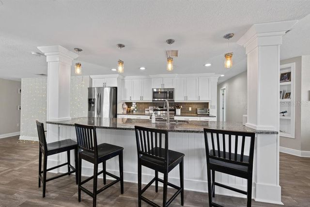 4710 W TRILBY AVENUE, Tampa, FL 33616