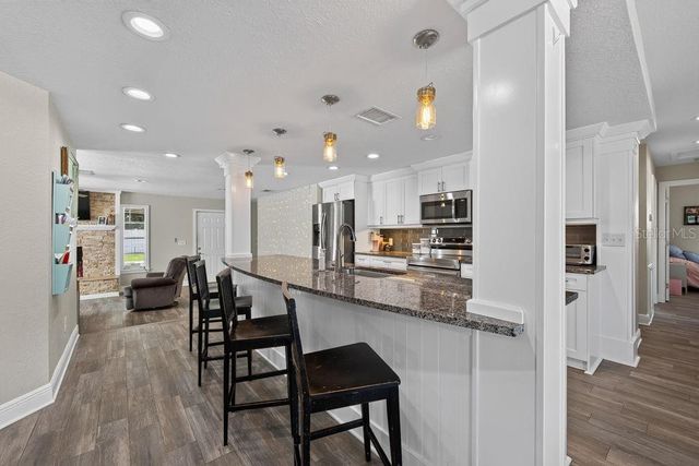 4710 W TRILBY AVENUE, Tampa, FL 33616