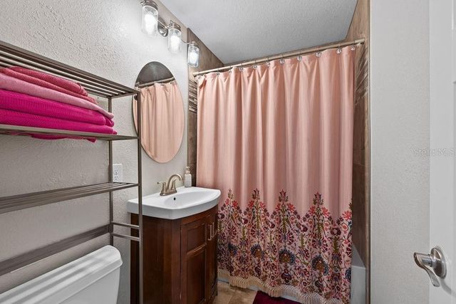 4710 W TRILBY AVENUE, Tampa, FL 33616