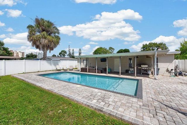 4710 W TRILBY AVENUE, Tampa, FL 33616