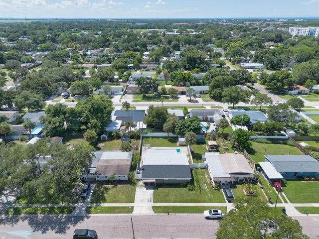 4710 W TRILBY AVENUE, Tampa, FL 33616