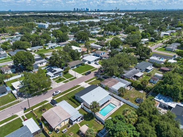 4710 W TRILBY AVENUE, Tampa, FL 33616