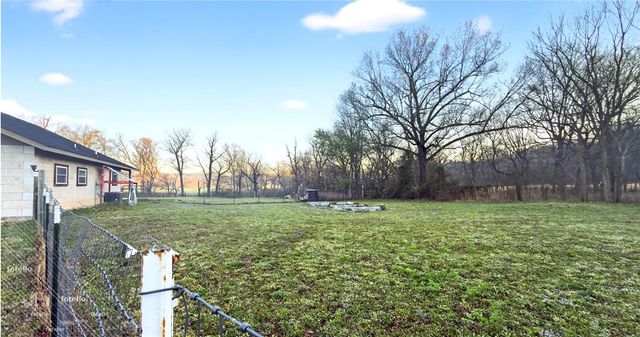 19724 Fisher Ford Road, Siloam Springs, AR 72761