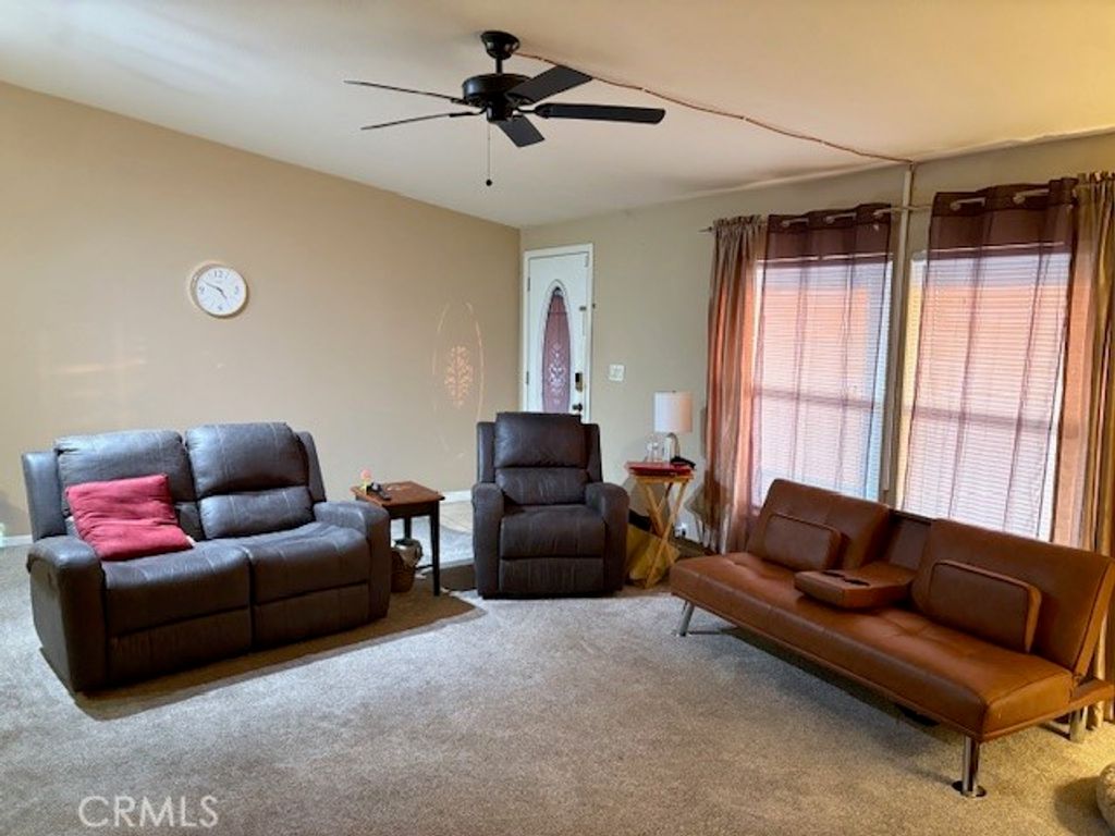 Image 10 of property listing at 6601 Eucalyptus, Bakersfield, CA 93306