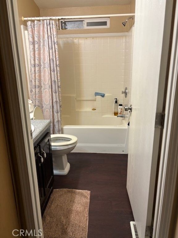 Image 21 of property listing at 6601 Eucalyptus, Bakersfield, CA 93306