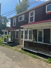 214 5th Ave, New Kensington, PA 15068