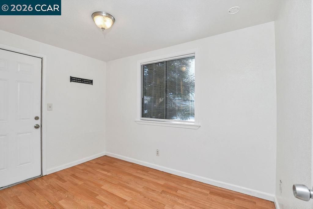 Image 12 of property listing at 1319 1321 Sacramento Street, Vallejo, CA 94590