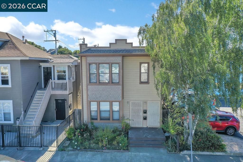 Image 2 of property listing at 1319 1321 Sacramento Street, Vallejo, CA 94590