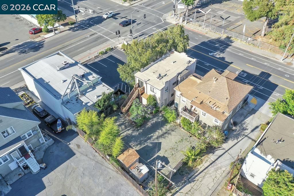 Image 40 of property listing at 1319 1321 Sacramento Street, Vallejo, CA 94590