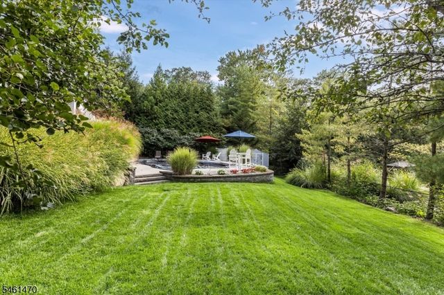 22 Sloping Hill Ter, Wayne Twp., NJ 07470