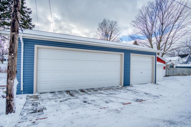 509 E Filer Street, Ludington, MI 49431