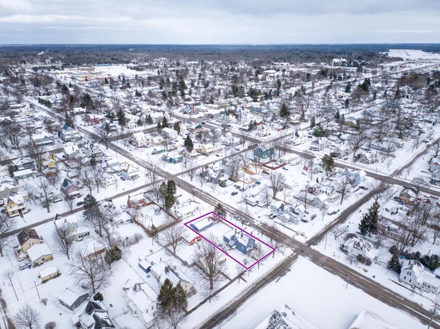 509 E Filer Street, Ludington, MI 49431