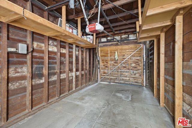 6202 Banner Avenue 1, Los Angeles, CA 90038