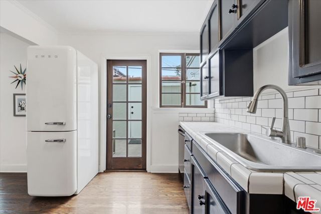 6202 Banner Avenue 1, Los Angeles, CA 90038