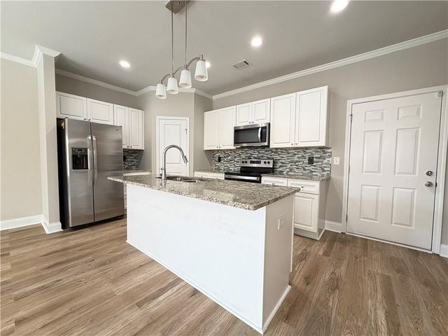 316 Cashes Court, Lilburn, GA 30047