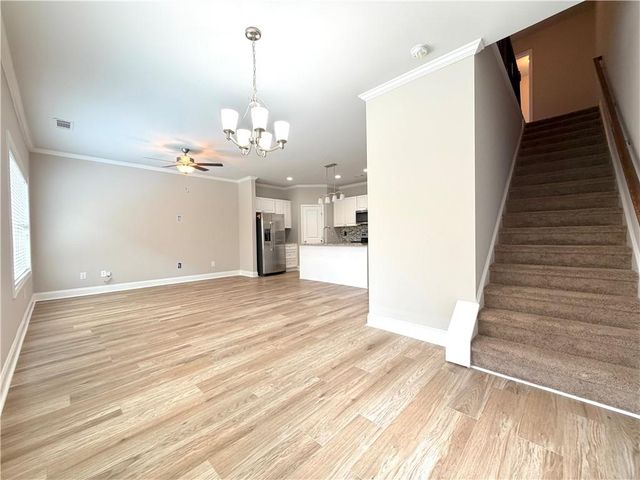 316 Cashes Court, Lilburn, GA 30047