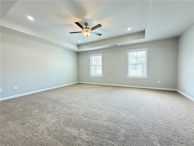 316 Cashes Court, Lilburn, GA 30047
