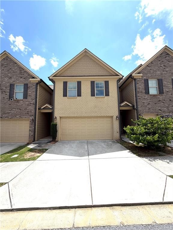 316 Cashes Court, Lilburn, GA 30047