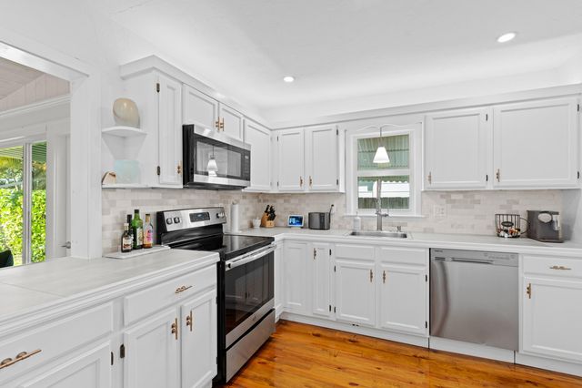 1517 N Palmway, Lake Worth Beach, FL 33460