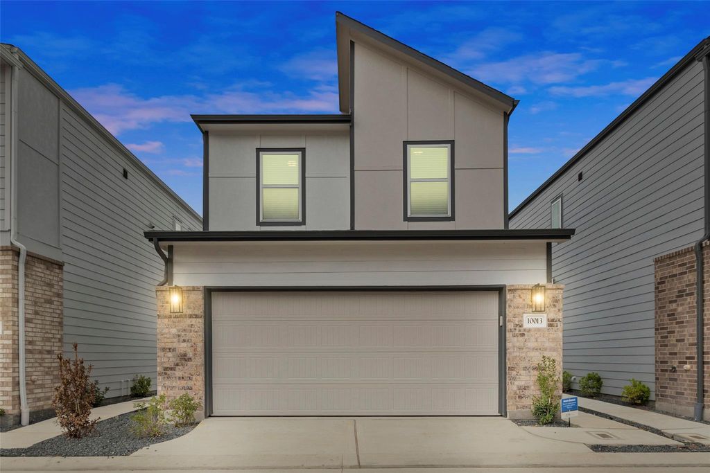 10013 Rustic Charm Street, Houston, TX 77080