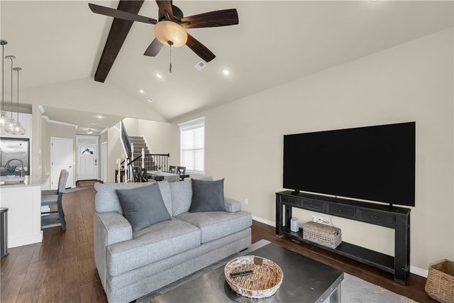 442 SW Glover Street, Bentonville, AR 72712