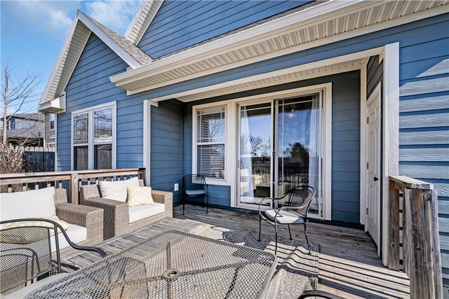 442 SW Glover Street, Bentonville, AR 72712