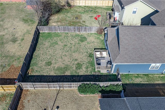 442 SW Glover Street, Bentonville, AR 72712