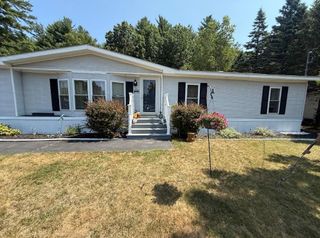 38 Dianne Street, Nashua, NH 03062