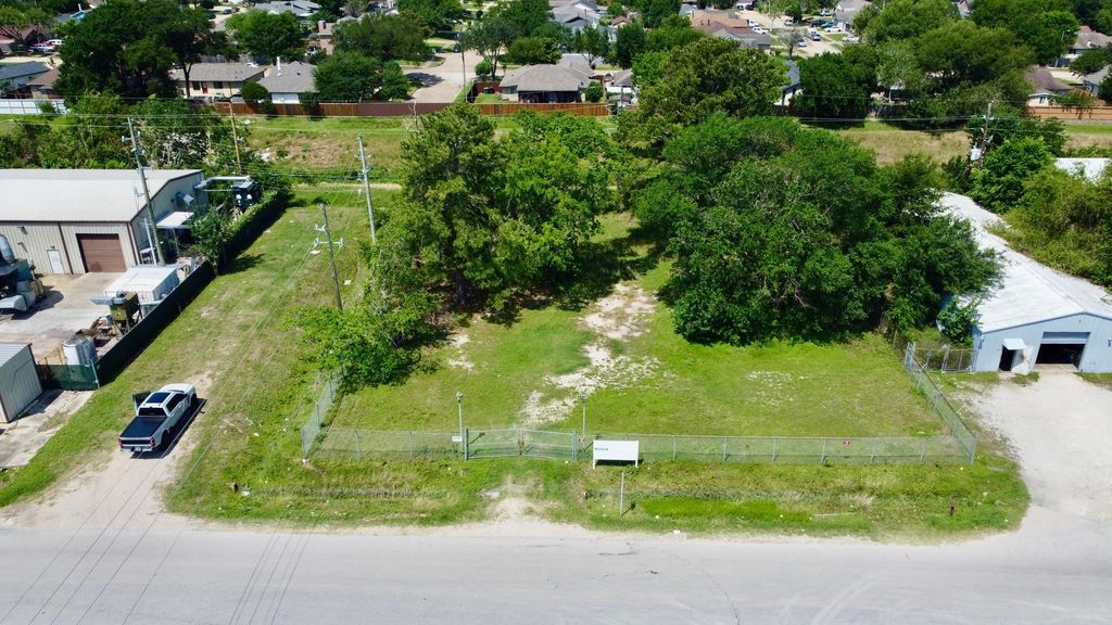 4707 Steffani Lane, Houston, TX 77041